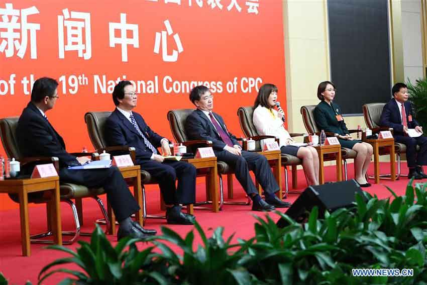 The press center of the 19th National Congress of the Communist Party of China (CPC) holds a group interview on innovation in agricultural science and technology in Beijing, capital of China, Oct. 21, 2017. Tang Huajun, member of the leading Party group of the Ministry of Agriculture, also president of the Chinese Academy of Agricultural Sciences (CAAS) and academician of the Chinese Academy of Engineering, He Zhonghu, research fellow at the Institute of Crop Sciences of the CAAS and director of the National Wheat Improvement Center, Wei Lingling, research fellow at the Institute of Environment and Sustainable Development in Agriculture of the CAAS and director of the Key Laboratory of Leisure Agriculture under the Ministry of Agriculture, Shen Yujun, deputy director of the Institute of Rural Energy and Environmental Protection of the Chinese Academy of Agricultural Engineering (CAAE) under the Ministry of Agriculture, and Ling Jihe, a farmer from Anyi County of Jiangxi Province, were present at the group interview. (Xinhua/Zhang Yuwei)